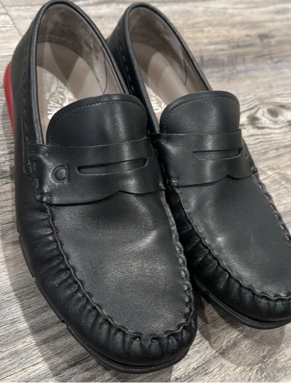 Salvatore Ferragamo good preowned